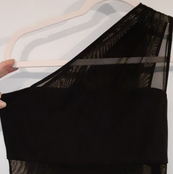 Dress - Picture 1 of 3